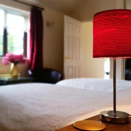 Miltons Country Lodge Lower Langford Esterno foto
