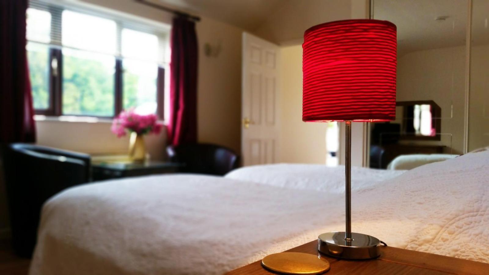 Miltons Country Lodge Lower Langford Esterno foto